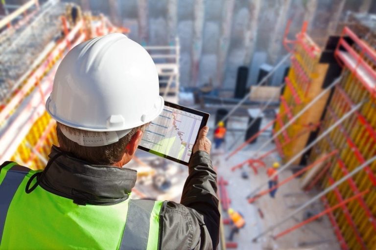 Cum Alegi Firma Potrivită pentru Construcții și Amenajări Interioare