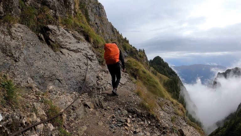 Trasee montane pentru toate nivelurile în Munții Bucegi – De la începători la experți