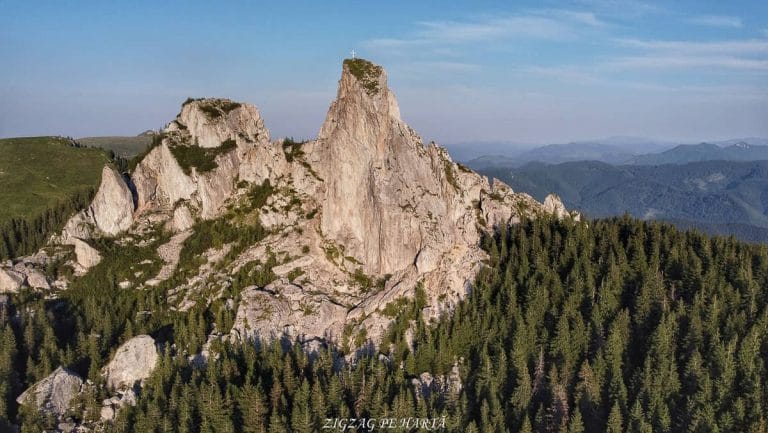 Pietrele Doamnei – Ghid complet pentru vizitatori Pietrele Doamnei