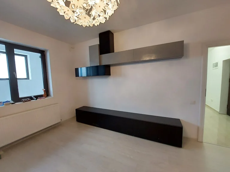 Mobilier living la comandă: cum să transformi spațiul central al casei într-un univers personalizat și rafinat Mobilier living