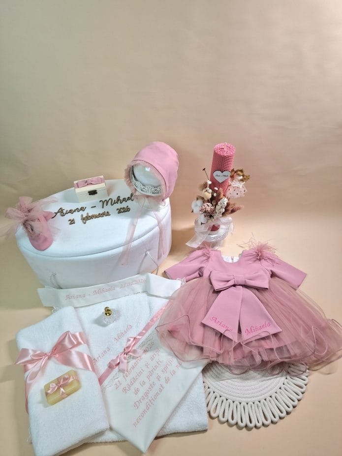 Costum de botez pentru băieți – cum alegi modelul ideal pentru un moment de neuitat 4